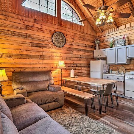 Broken Bow Log Cabin With Fire Pit, Pond, And Deck! 외부 사진