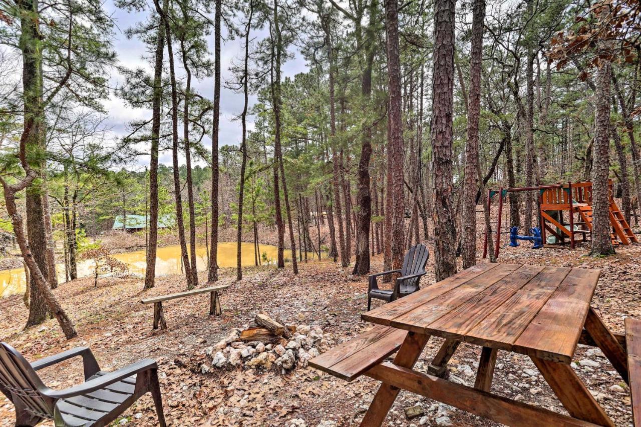 Broken Bow Log Cabin With Fire Pit, Pond, And Deck! 외부 사진