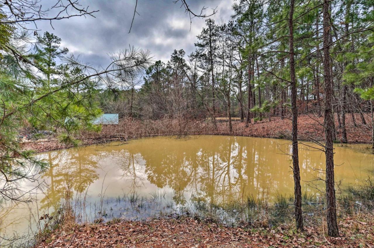 Broken Bow Log Cabin With Fire Pit, Pond, And Deck! 외부 사진