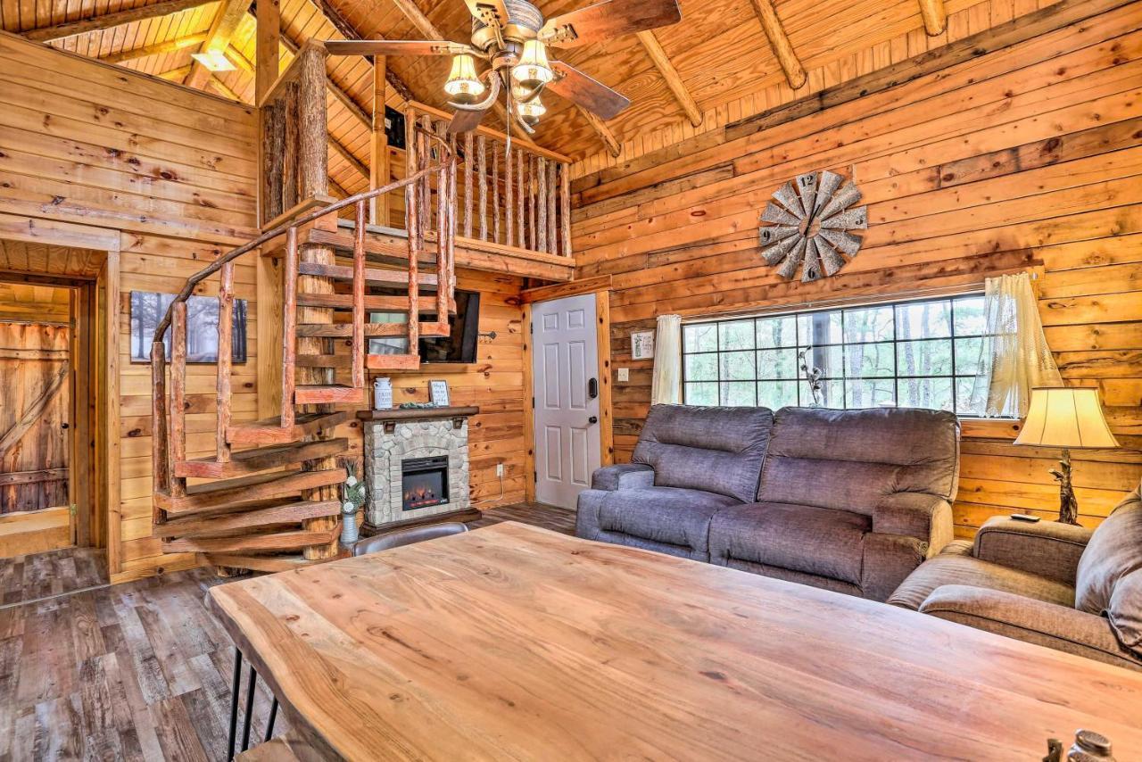 Broken Bow Log Cabin With Fire Pit, Pond, And Deck! 외부 사진